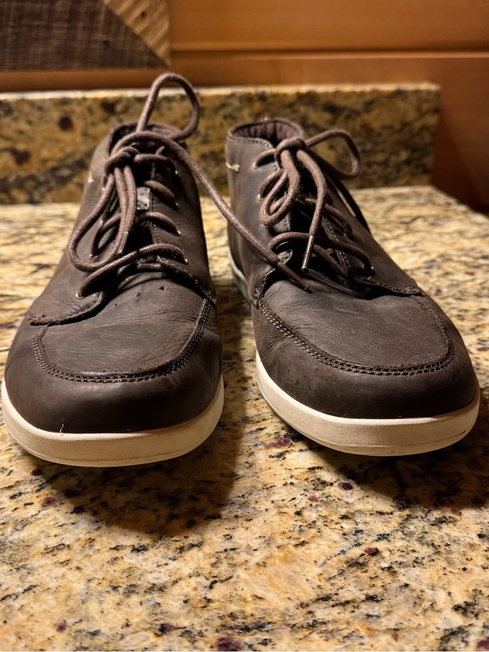 Men's Reef Spiniker mid chukka boots Brown nubuck suede Size 9.5